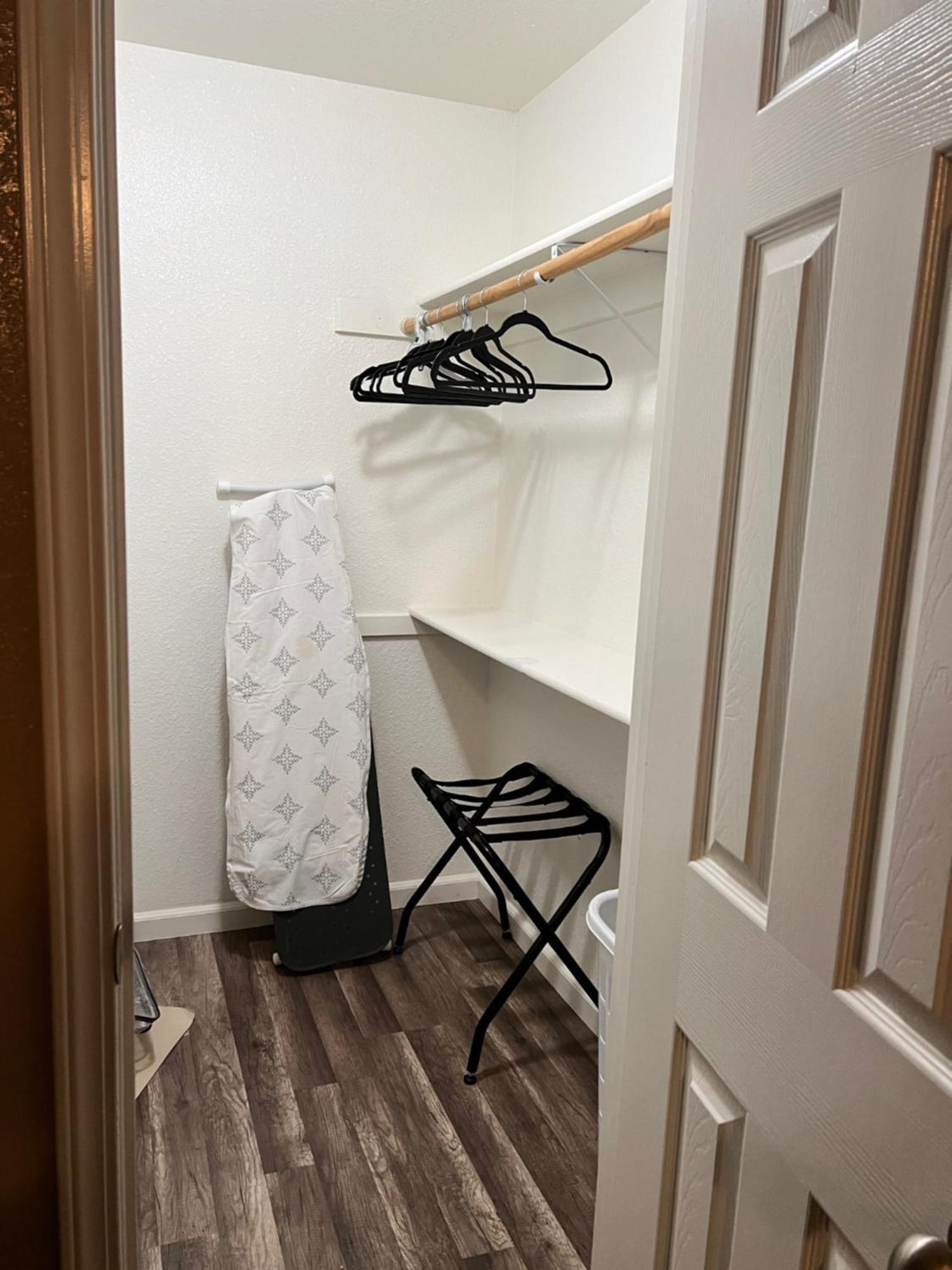 Quiet 1Bed,1Bath Condo With Free Parking Fresno Exterior foto